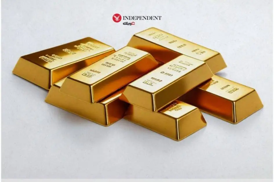 الذهب يتعافى وسط توقعات بقمم جديدة في 2026