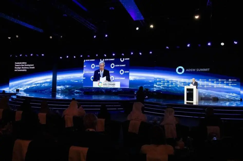 «أسبوع أبوظبي للاستدامة» يجمع 100 متحدث في 11 يناير المقبل