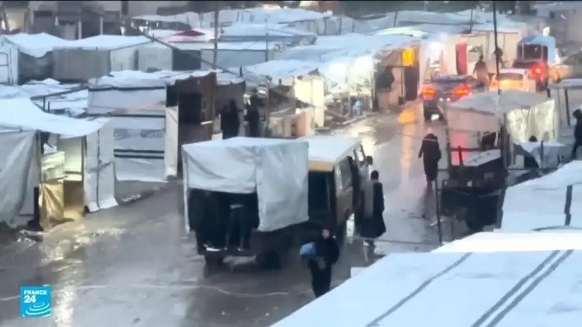 غزة: فيضانات تغرق خيام النازحين وتعمق الأزمة الإنسانية
