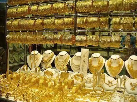 سعر الذهب يتراجع في ختام 2025 بمصر.. عيار 21 ينخفض رغم عام تاريخي للمعدن الأصفر