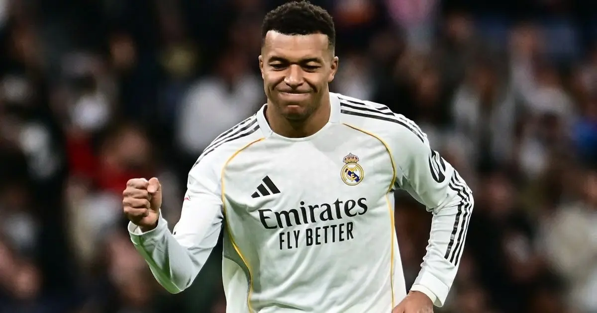 كم مباراة سيغيب عنها مبابي مع ريال مدريد بعد إصابته في الركبة؟