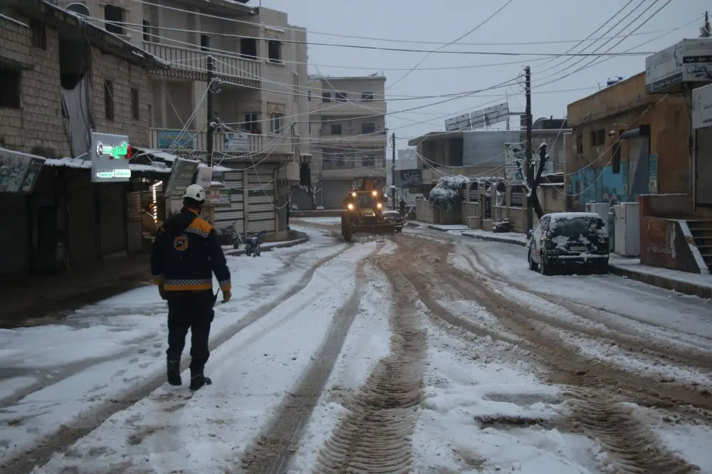 تعليق الدوام المدرسي في عدد من المحافظات بسبب الأحوال الجوية