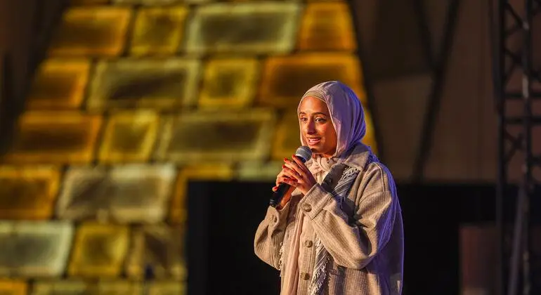 مريم سوليكا.. شابة مصرية تواجه "ضجيج الخوف" بفتح نوافذ الأمل للشباب