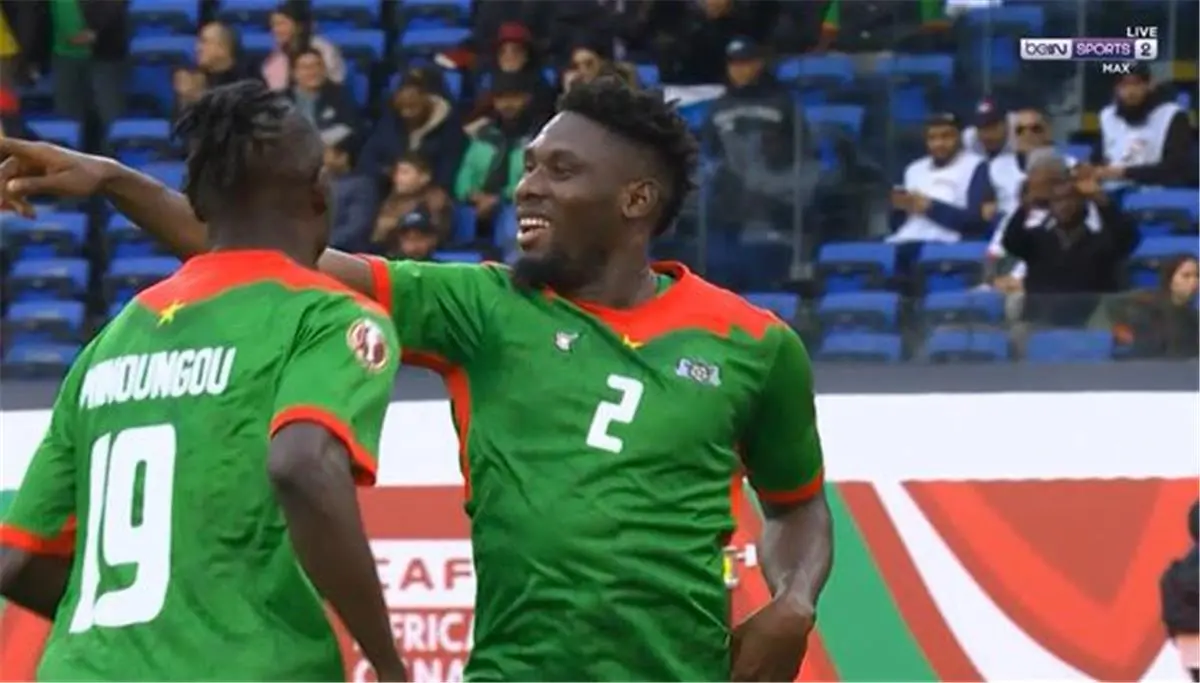 السودان يسقط أمام بوركينا فاسو ويتأهل لدور الـ16 من كأس أمم إفريقيا
