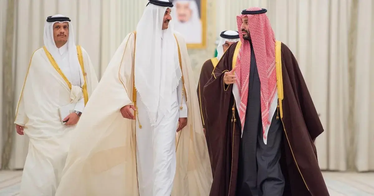 ولي العهد السعودي وأمير قطر يبحثان تطورات الأحداث الإقليمية والدولية