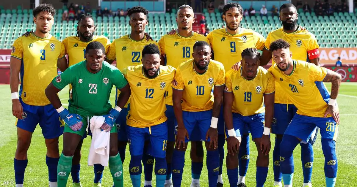 قرار مفاجئ يهز الكرة في الغابون.. إيقاف المنتخب الأول