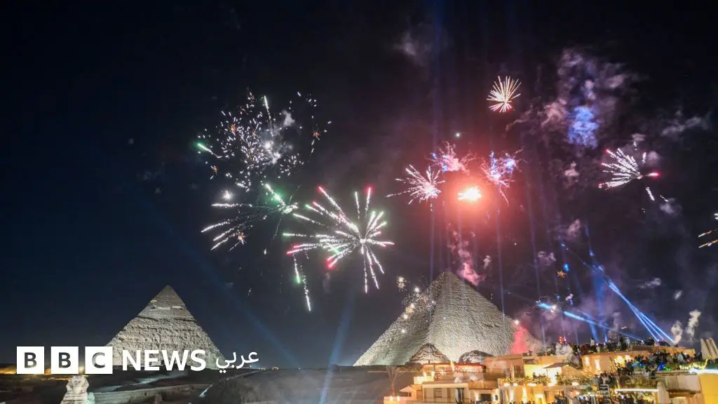 2026: شاهد كيف استقبلت عواصم عربية وعالمية العام الجديد؟ - BBC News عربي