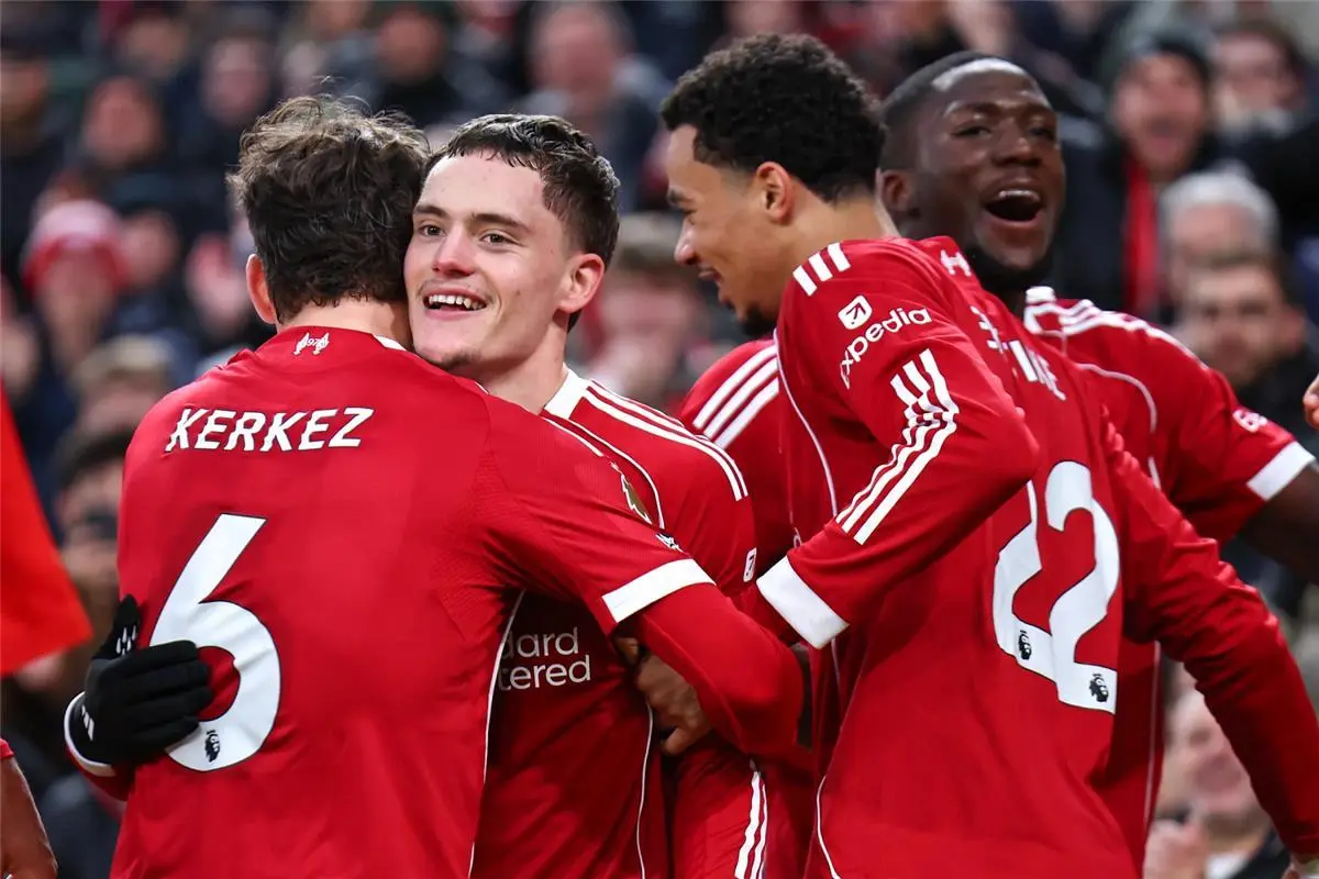 تشكيل ليفربول أمام ليدز يونايتد في الدوري الإنجليزي