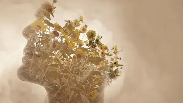 زهرة الخليج - كيف تبدأ العام الجديد دون أن تقسو على نفسك؟