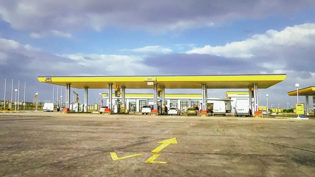 رفع أسعار الوقود في الجزائر لأول مرة منذ 6 سنوات - الطاقة