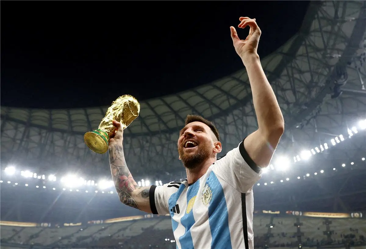 سبورت: بعد زيارة كامب نو.. كأس العالم هدف ميسي في 2026