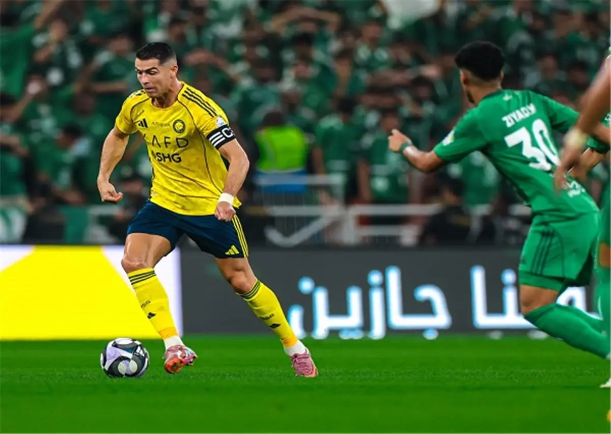 بثلاثية مثيرة.. الأهلي يلحق بـ النصر أول هزيمة في الدوري السعودي