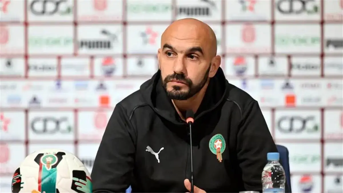 وليد الركراكي قبل مواجهة تنزانيا: الإقصائيات لا تعترف بالأسماء.. ونجم المغرب سلاحنا