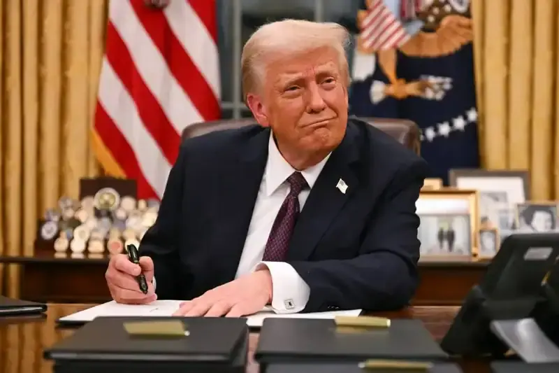 ترامب يحظر صفقة رقائق إلكترونية بدعوى الأمن القومي