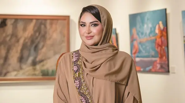 زهرة الخليج - فاطمة الورد: الفن والإعلام لغة للروح والهوية