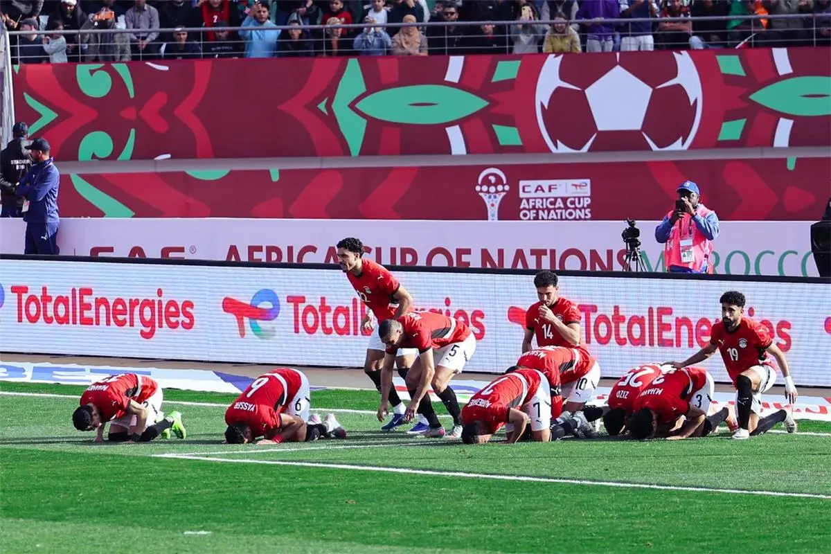 موعد والقنوات الناقلة لمباراة مصر وبنين اليوم في كأس أمم إفريقيا.. والمعلق
