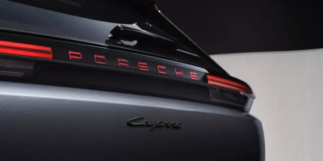 بورش تسعى لإلغاء مفهوم الطلاء التقليدي عبر تقنية جديدة تغيّر لون السيارة - سعودي شفت