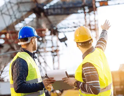 توطين 30 % من المهن الهندسية بالمملكة.. و8 آلاف ريال حد أدنى للأجور