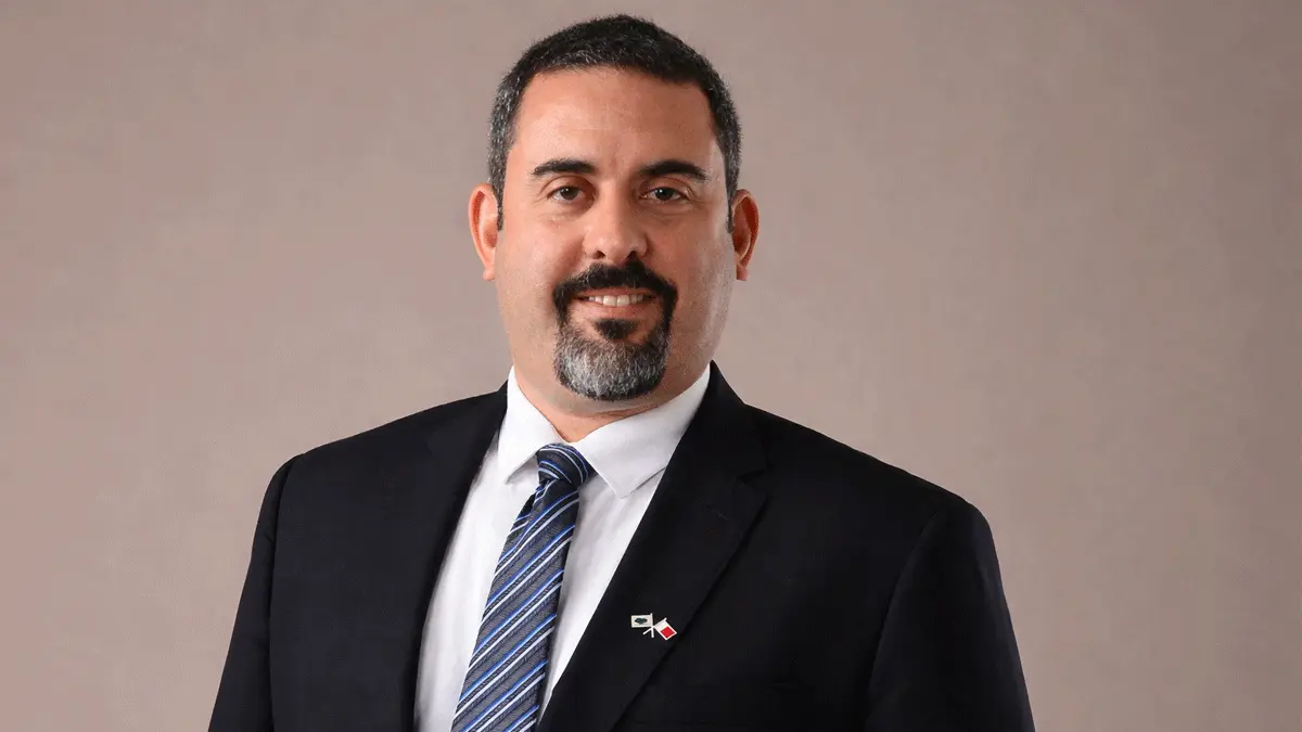 كيف يسهم إدراج القيم الإنسانية ضمن التعليم في إطلاق جيل جديد من القادة؟