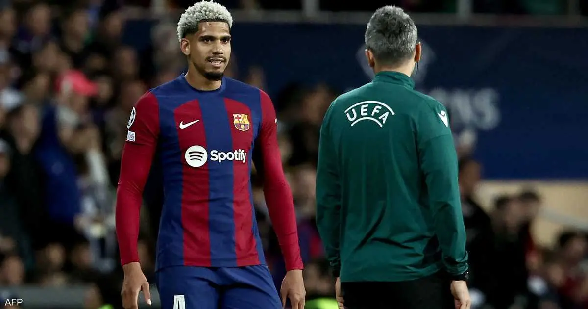 بعد غياب بسبب ضغوط نفسية.. أراوخو يعود لقائمة برشلونة