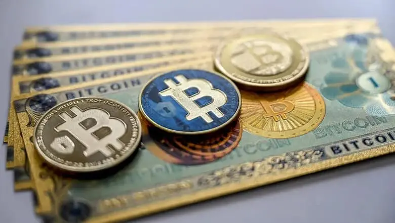 أسعار العملات الرقمية اليوم الإثنين.. "البيتكوين" يتجاوز 91 ألف دولار