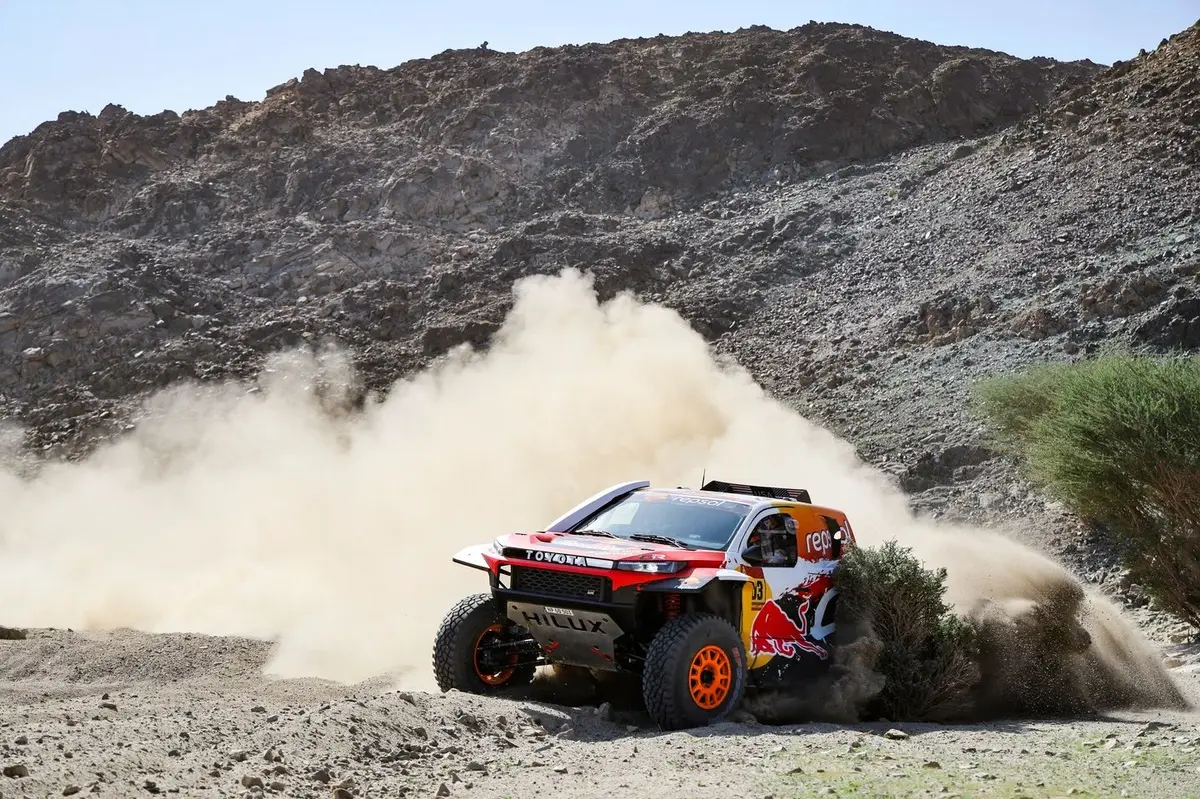 Dakar 2026, Stage 2: Toyota scores 1-2-3-4-5 but Nasser Al-Attiyah takes overall lead