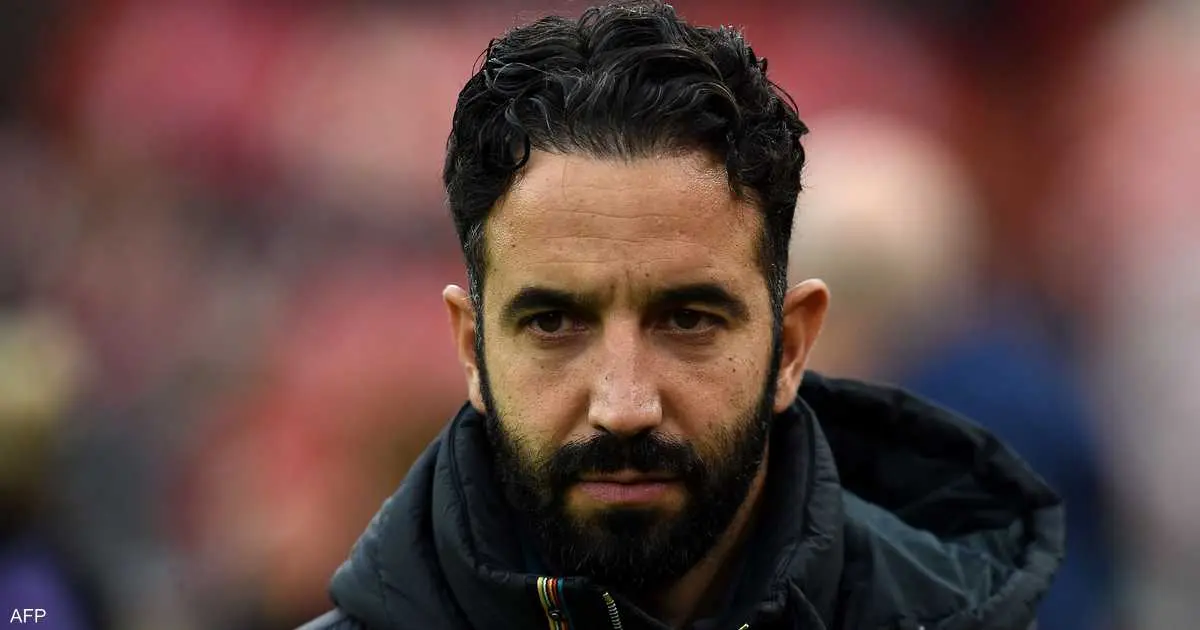 مانشستر يونايتد يعلن رحيل مدربه البرتغالي روبن أموريم