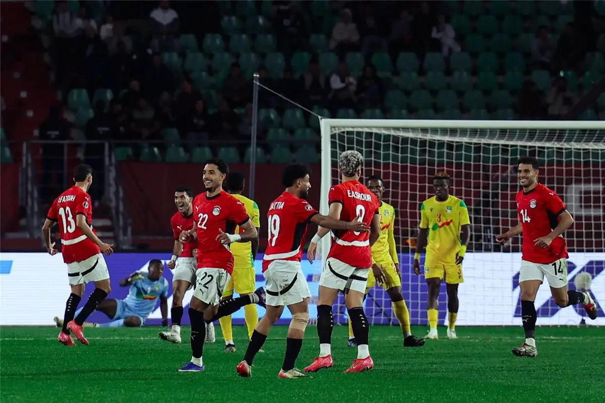 منتخب مصر يضرب بنين بثلاثية ويتأهل إلى ربع نهائي كأس أمم إفريقيا