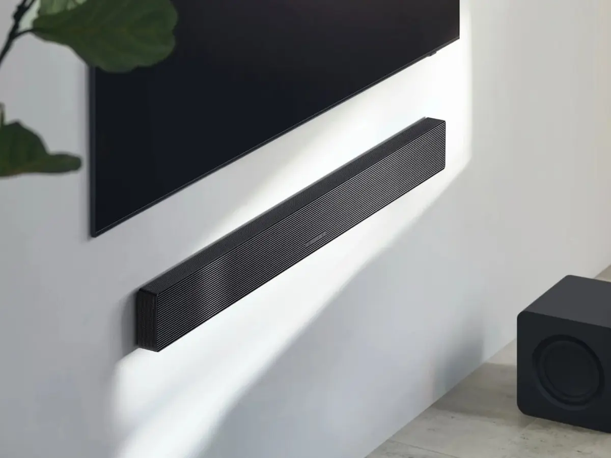 ساوند بار Samsung HW-QS90H بقدرات جهير مذهلة دون الحاجة لمضخم منفصل - عالم التقنية