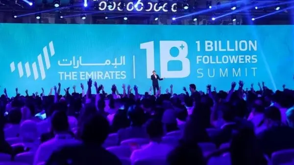 زهرة الخليج - نفاد تذاكر «قمة المليار متابع».. وهذه أبرز الجلسات