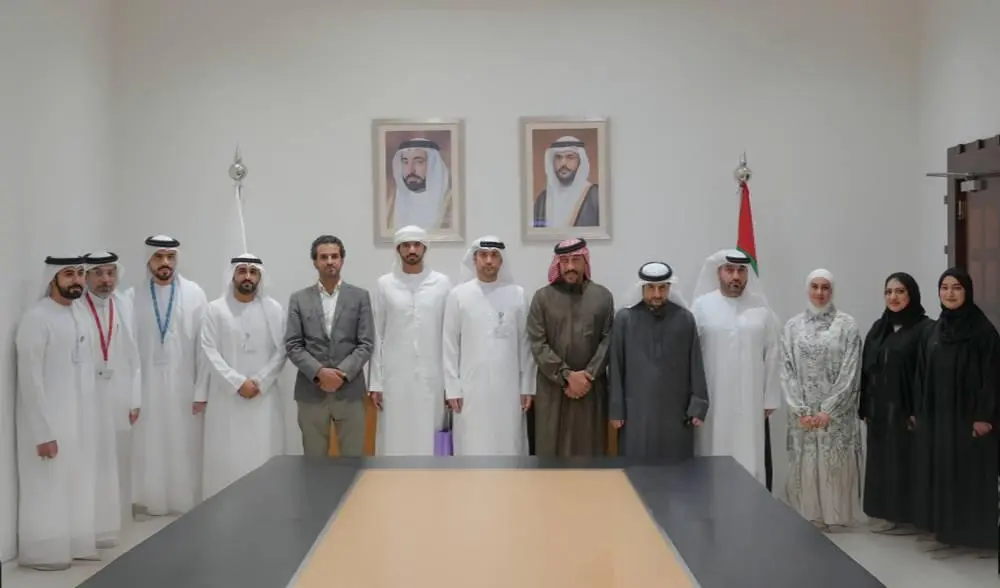 هيئة مطار الشارقة الدولي تكرّم 6 فائزين في برنامج تحسين السفر