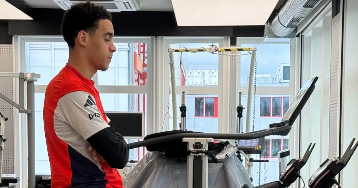 جمال موسيالا جاهز للعودة إلى الملاعب مع بايرن ميونيخ
