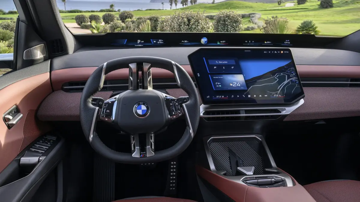 BMW iX3 2026: مزود بـ Alexa+ AI مع تحسينات تقنية متقدمة