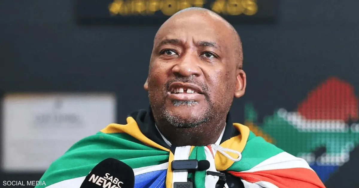 وزير الرياضة الجنوب أفريقي يعتذر للمغاربة.. ما القصة؟