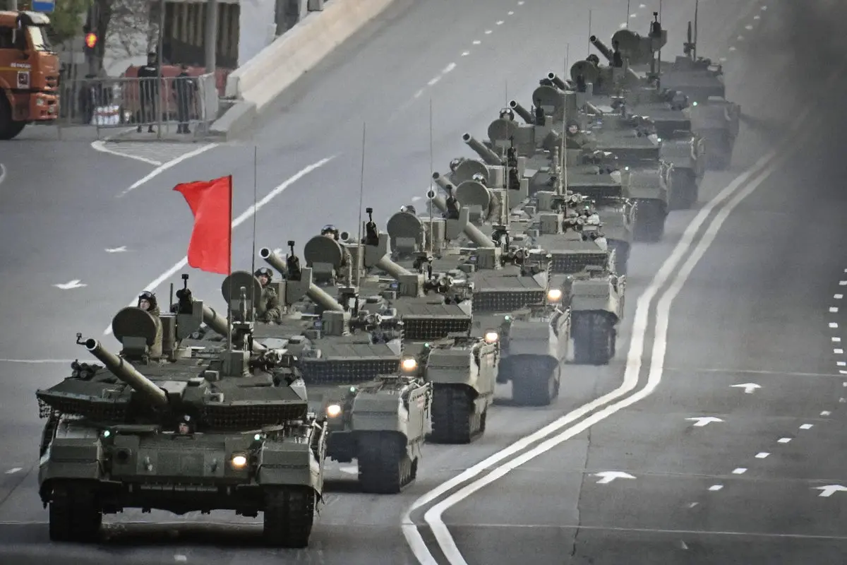 The 5 signs Putin is preparing for a bigger war in Europe