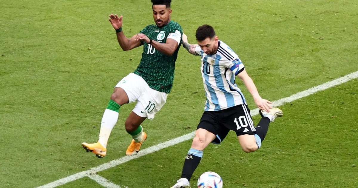 ليونيل ميسي يستعيد ذكريات صدمته بمباراة السعودية