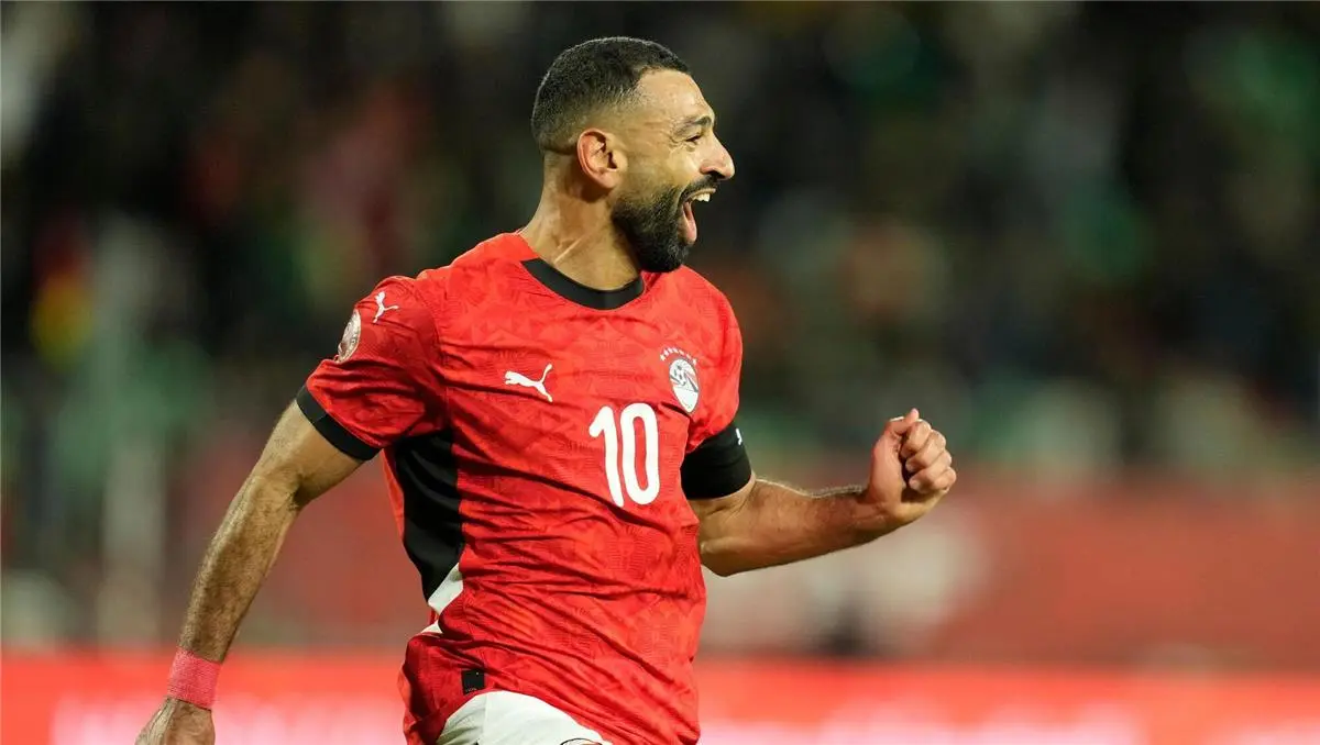 نجم ليفربول مشيدًا بـ محمد صلاح: تعلمت الكثير منه.. ويعرف ما عليه فعله مع النادي
