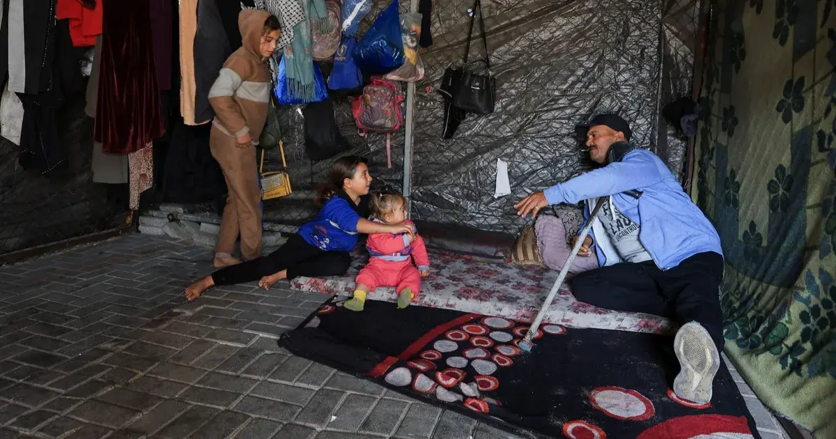 إسرائيل تمنع عمال إغاثة من دخول غزة.. ومنظمات تواجه خطر تعليق عملها