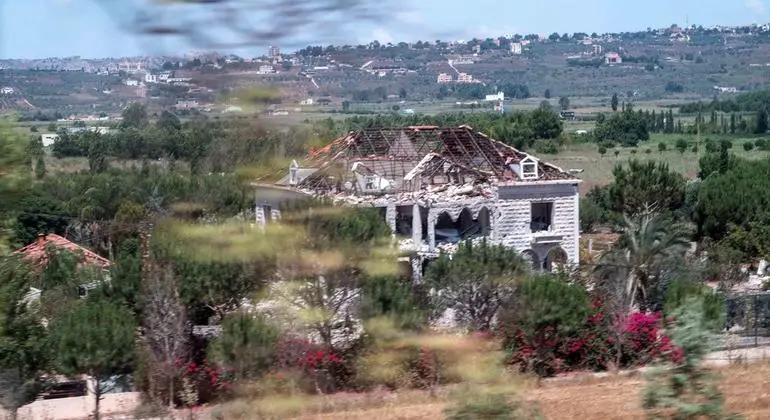 لاكروا في بيروت لدعم استمرار وقف الأعمال العدائية بين لبنان وإسرائيل