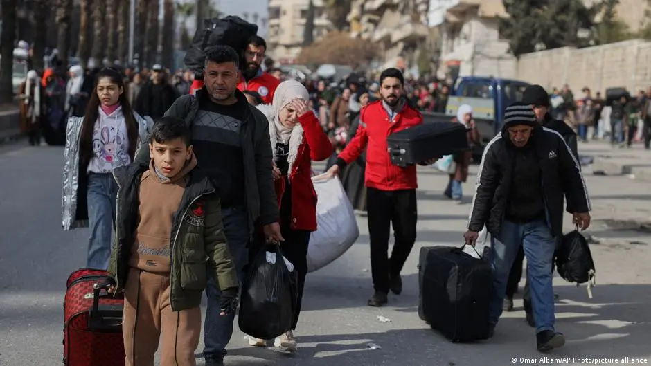 اشتباكات حلب-حظر تجول وسط إدانة إسرائيل وتركيا تدخل على الخط – DW – 2026/1/8