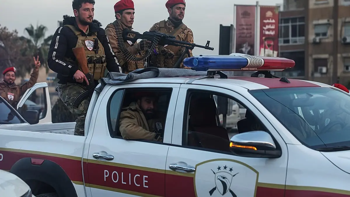 تجدد الاشتباكات في حلب بين "قسد" والجيش السوري.. وإسرائيل تدخل على الخط