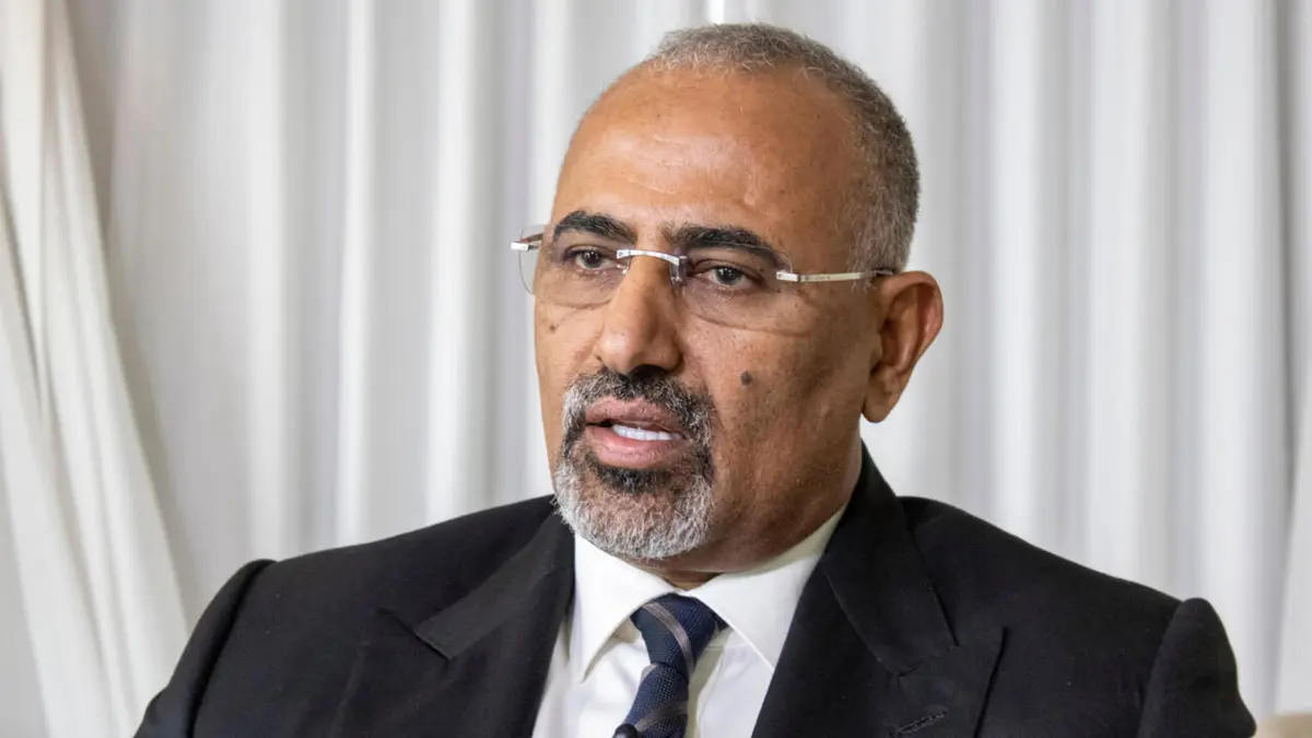 مباشر - اليمن: التحالف بقيادة السعودية يؤكد أن عيدروس الزبيدي "هرب" إلى الإمارات