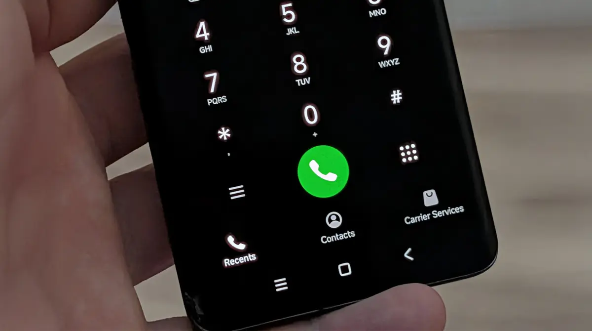 اكتشف ميزات HyperOS المخفية باستخدام رموز الاتصال