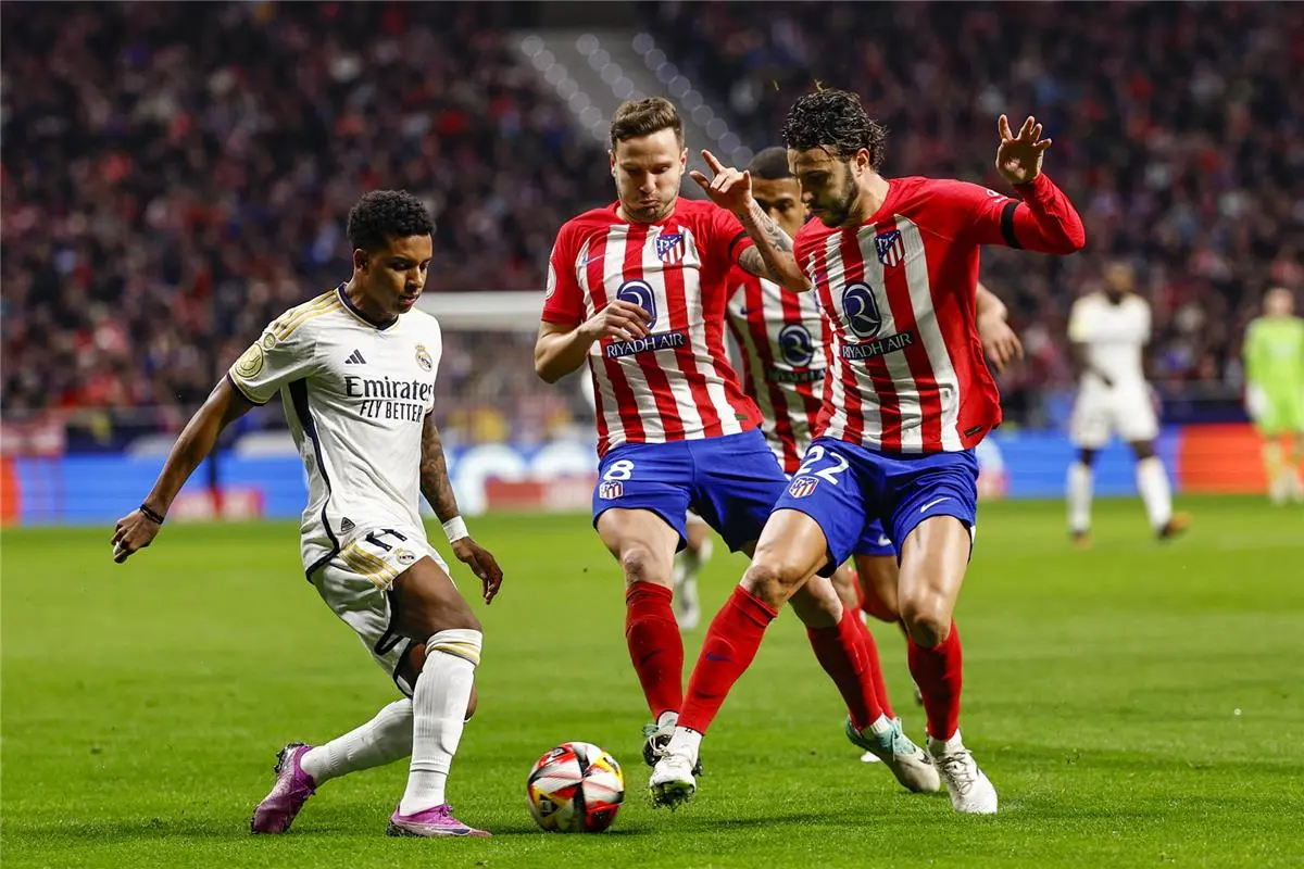 مواعيد مباريات اليوم الخميس 8-1-2026 والقنوات الناقلة.. ريال مدريد يواجه أتليتكو وليفربول أمام آرسنال
