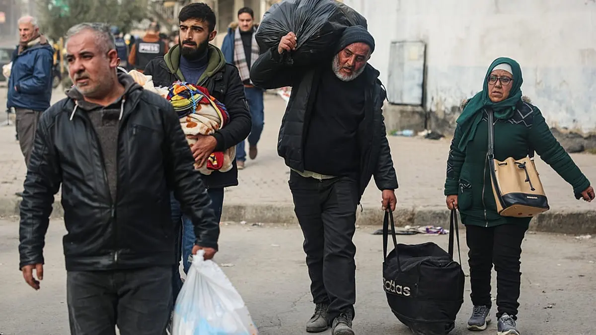 عبدي يحذّر من مجازر في حلب.. وأنقرة لإسرائيل: لا تحبّون أكراد سوريا