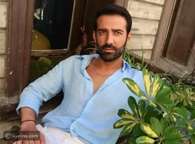 فيديو عفوي يحول فريد كايا إلى تريند خارج كواليس المدينة البعيدة