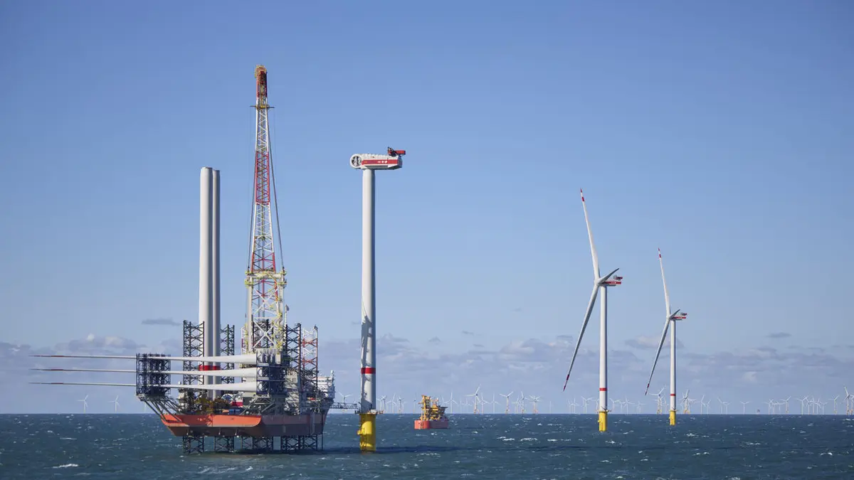طاقة الرياح البحرية تدخل 2026 بطفرة إنشاءات.. هل تصمد أمام التحديات؟ - الطاقة