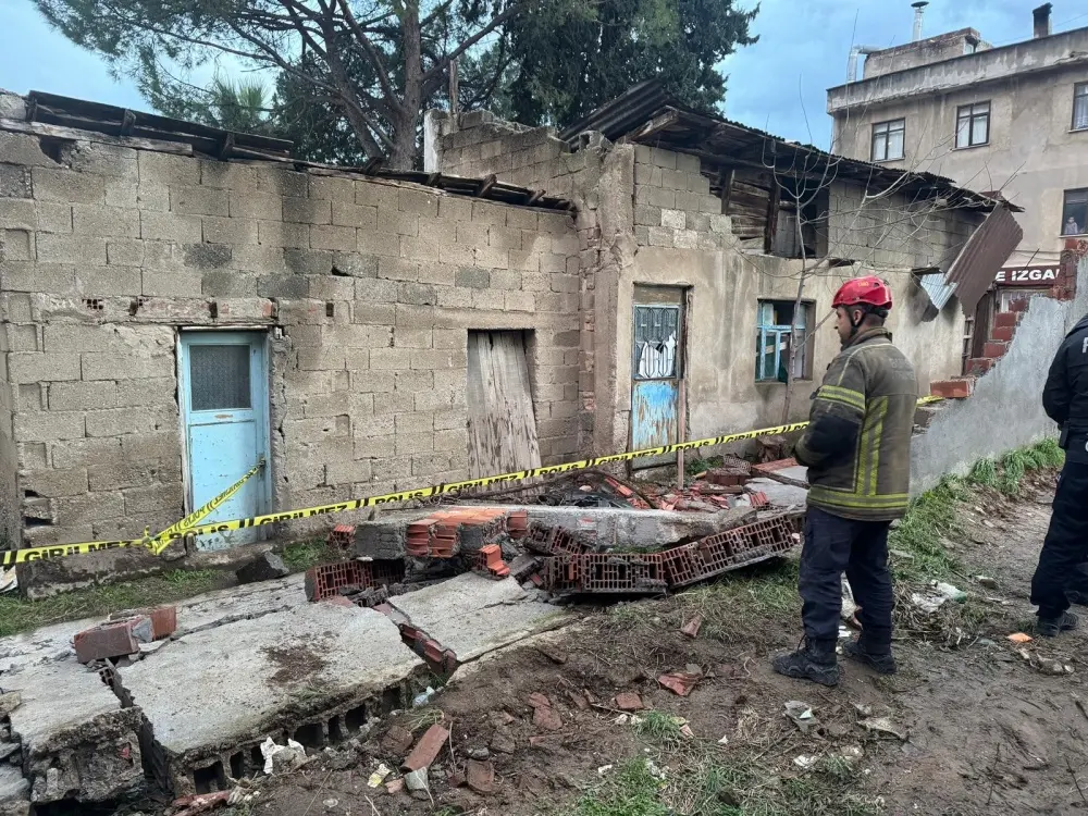 وفاة شاب سوري جراء العاصفة في بورصة التركية