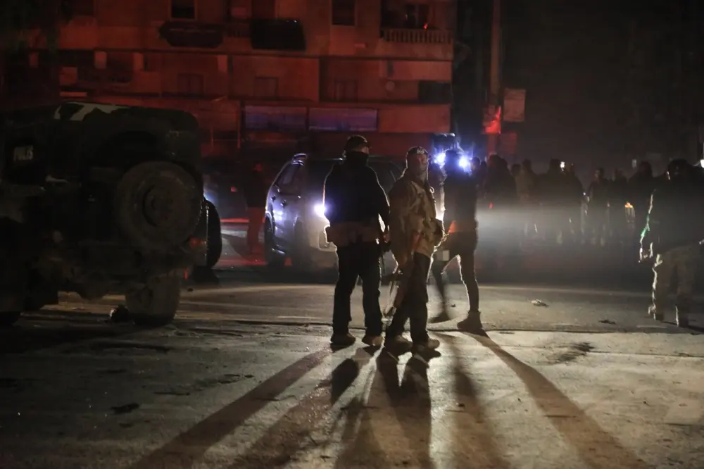 الجيش السوري يفرض سيطرته على معظم حي الأشرفية بحلب