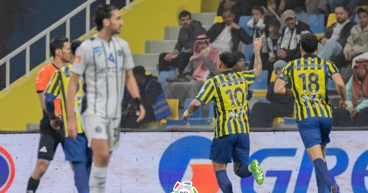 التعاون يؤزم موقف الشباب ويزاحم النصر بوصافة الدوري السعودي